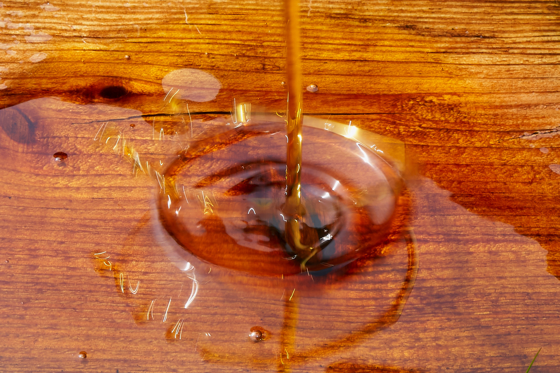 Traitement du bois et entretien : optez pour l'huile de lin !