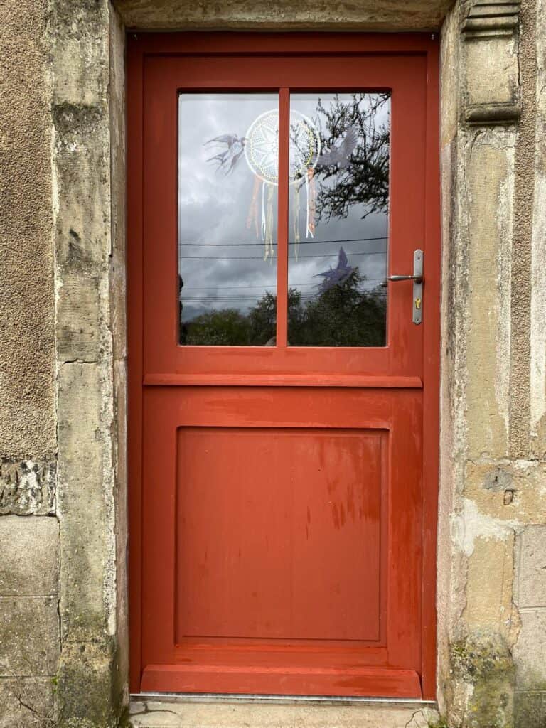 porte d'entrée rouge