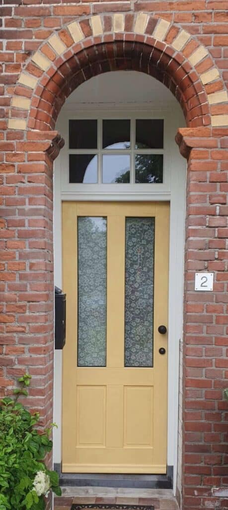 Porte d'entrée en Ljus Gul 